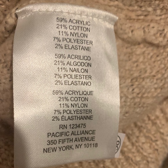 Ellen Tracy Chunky Turtle Neck Cable Knit Sweater - Picture 8 of 8